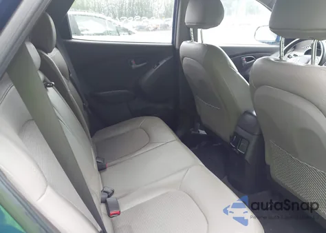 2015 Hyundai Tucson Se z USA, uszkodzony, nr VIN KM8JUCAG6FU967201